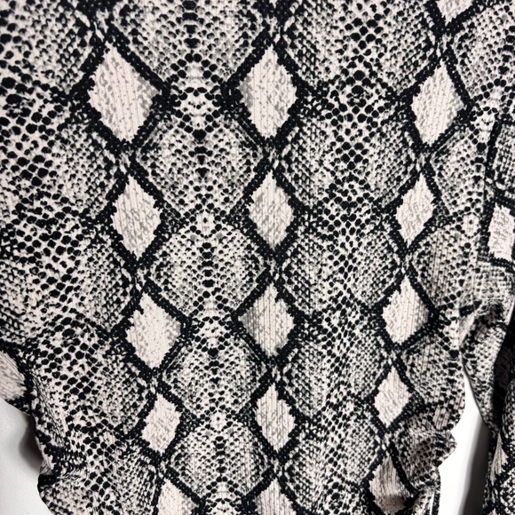 Snake Print Long Sleeve blouse with adjustable side ties cool tones - Picture 6 of 7